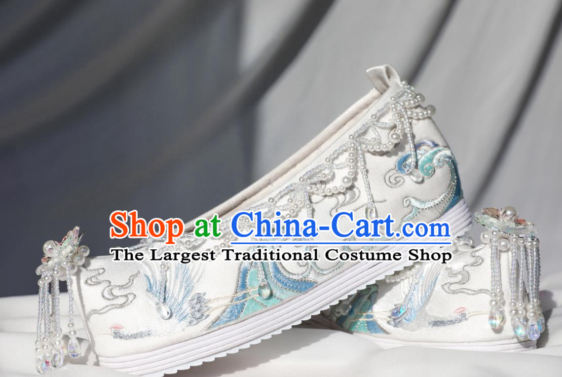 Handmade Chinese Hanfu Beads Tassel Shoes Embroidered Shoes Ancient Princess Shoes Traditional Shoes