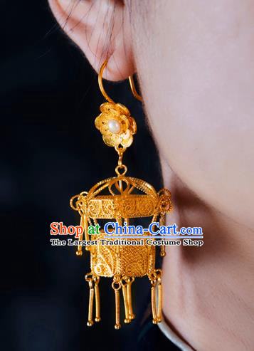 China Traditional Ming Dynasty Pearl Ear Jewelry Accessories Ancient Empress Golden Lantern Earrings