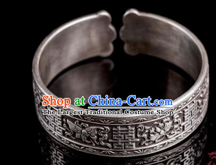 China National Wedding Silver Bracelet Jewelry Traditional Handmade Carving Butterfly Bangle Accessories