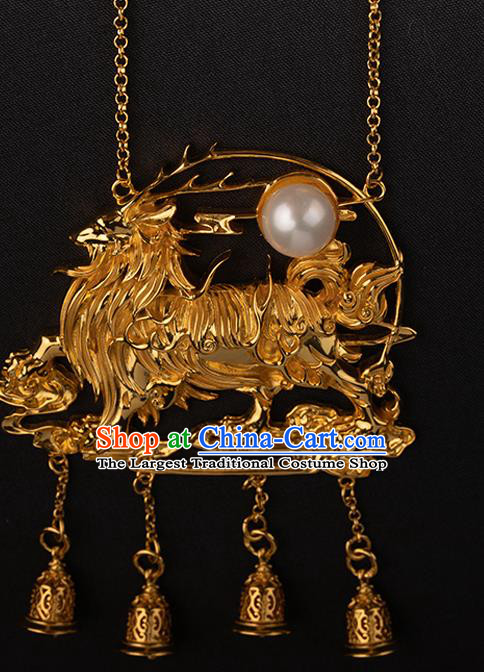 China Traditional Song Dynasty Golden Tassel Necklace Jewelry Accessories National Carving Kylin Necklet Pendant