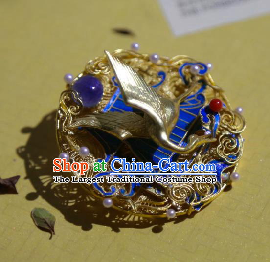 China Handmade Golden Crane Brooch Accessories Traditional Ancient Qing Dynasty Filigree Jewelry