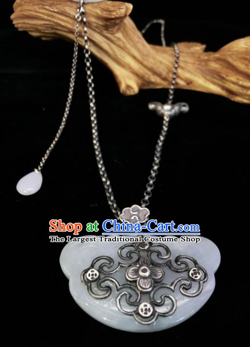 Handmade Chinese White Jade Necklace Accessories National Silver Carving Bat Necklet