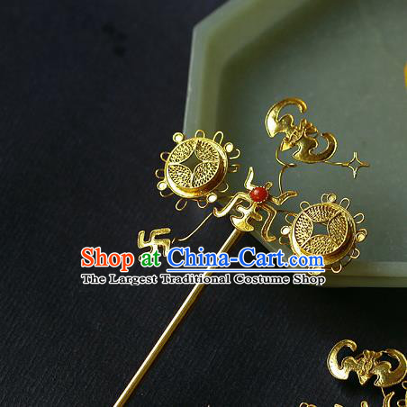 China Ancient Imperial Concubine Golden Bat Hairpin Handmade Traditional Ming Dynasty Filigree Hair Stick Jewelry