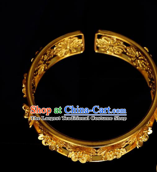 Handmade Chinese Traditional Ming Dynasty Empress Golden Bracelet Accessories Wedding Bangle Jewelry