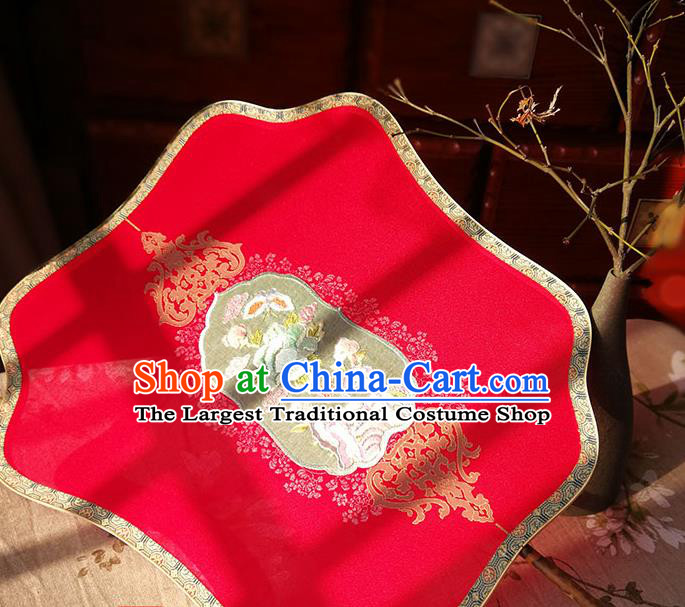 China Wedding Fan Traditional Hanfu Embroidered Fan Classical Palace Fan Handmade Red Silk Fan