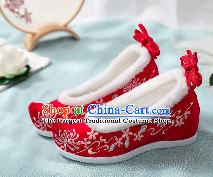 China Traditional Embroidered Manjusaka Shoes Ming Dynasty Hanfu Shoes Classical Red Cloth Shoes