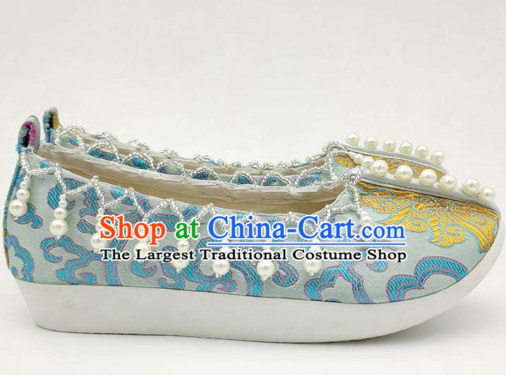 China Handmade Light Blue Brocade Shoes Traditional Song Dynasty Princess Shoes Classical Pearls Shoes