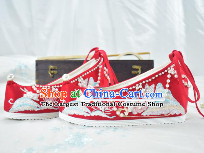 China Traditional Wedding Hanfu Shoes Women Red Embroidered Shoes National Beads Shoes