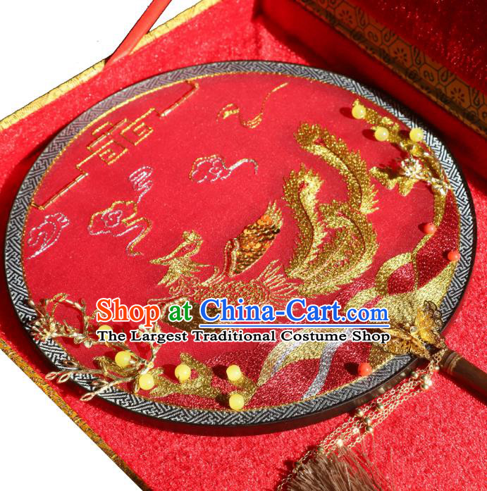 China Embroidered Golden Phoenix Fan Traditional Wedding Red Silk Circular Fan Handmade Bride Xiuhe Suit Palace Fan