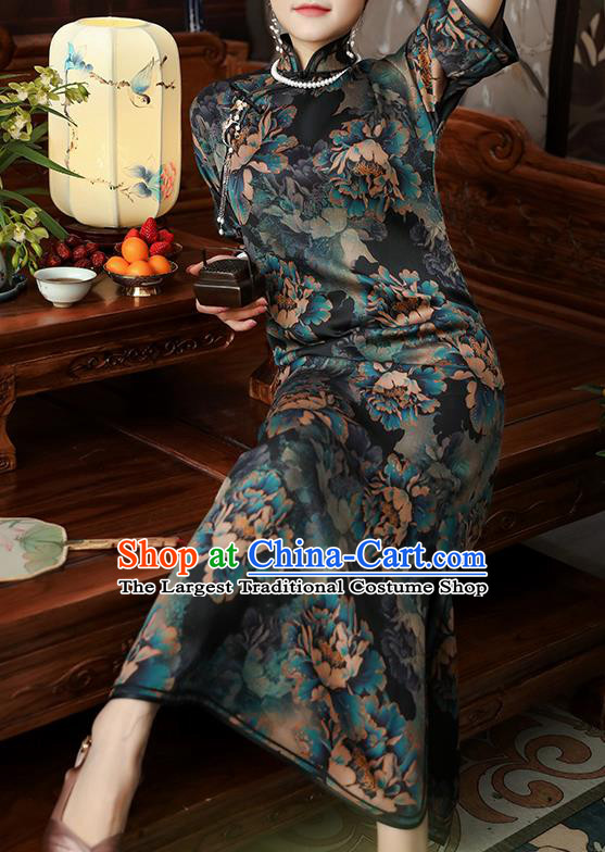 Asian Chinese Classical Peony Design Gambiered Guangdong Gauze Cheongsam Traditional Young Beauty Black Silk Qipao Dress