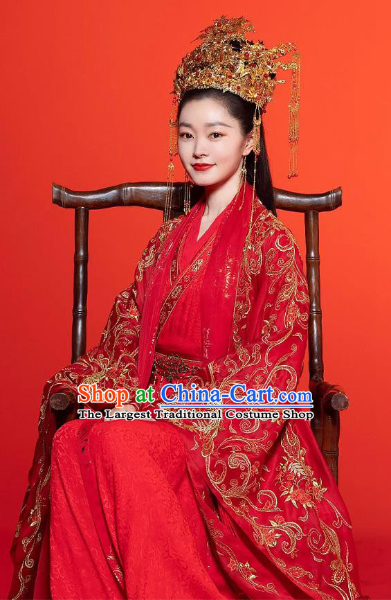 China Ancient Bride Embroidered Red Hanfu Dress Traditional Ming Dynasty Wedding Historical Costumes and Headdress