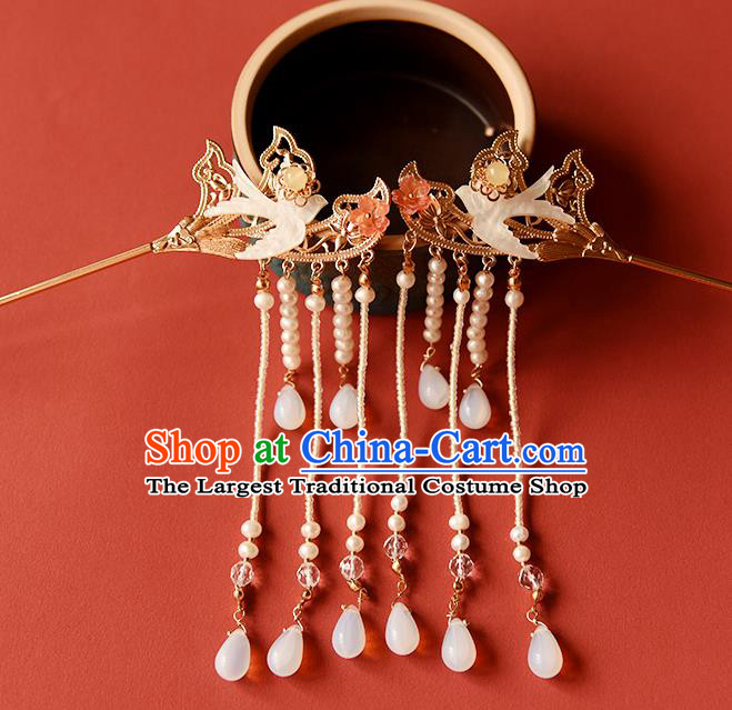 Chinese Traditional Ming Dynasty Palace Lady Shell Swallow Hair Stick Ancient Princess Pearls Tassel Hairpin