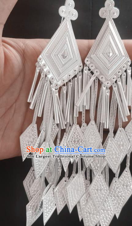 China Traditional Liangshan Yi Nationality Silver Ear Accessories Handmade Ethnic Folk Dance Earrings