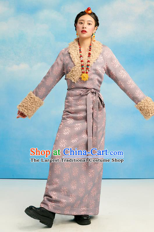 China Tibetan Ethnic Woman Winter Costume Zang Nationality Bola Robe Clothing