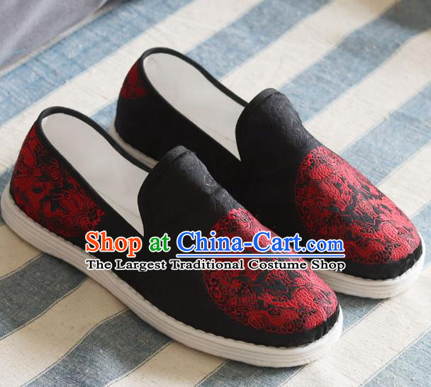 Chinese Traditional Martial Arts Black Satin Shoes Handmade Embroidered Dragons Shoes for Men