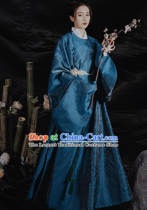 China Traditional Ming Dynasty Historical Clothing Ancient Scholar Hanfu Robe for Men