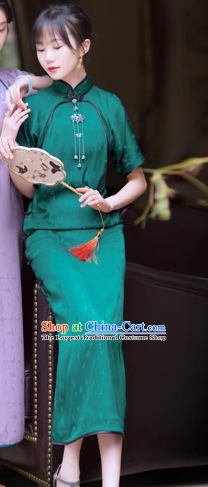 China Classical Dance Cheongsam Clothing Traditional Young Lady Green Silk Qipao Dress