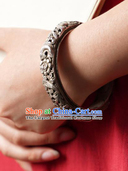 Chinese Traditional Wristlet Accessories National Silver Carving Bat Bracelet