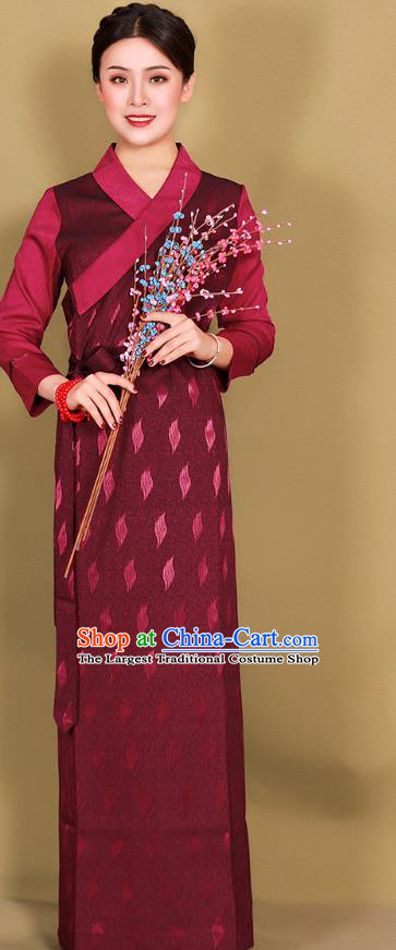 China Xizang Tibetan Ethnic Wine Red Bola Dress Clothing Traditional Zang Minority Woman Costume