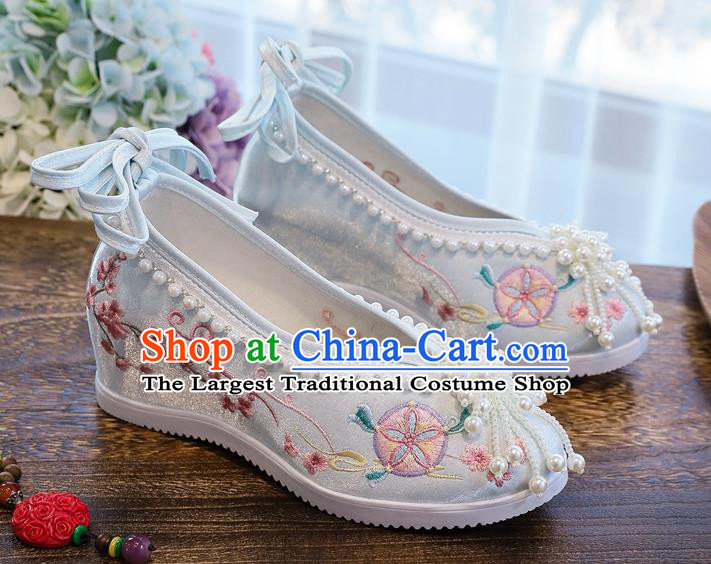 China National Embroidered Shoes Handmade Light Blue Cloth Wedges Shoes Traditional Pearls Tassel Shoes