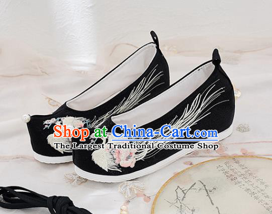 China Handmade Ancient Princess Shoes National Embroidered Phoenix Shoes Traditional Black Satin Shoes