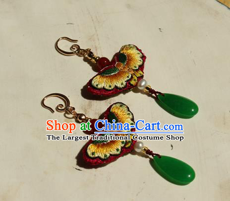 China Classical Cheongsam Embroidered Butterfly Ear Jewelry Handmade National Pearl Jade Earrings