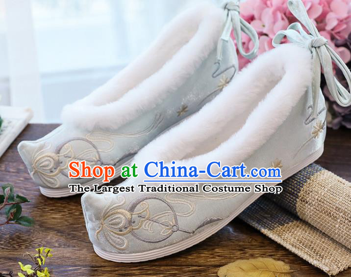 China National Winter Light Blue Embroidered Shoes Traditional Hanfu Cloth Shoes Ancient Ming Dynasty Princess Bow Shoes