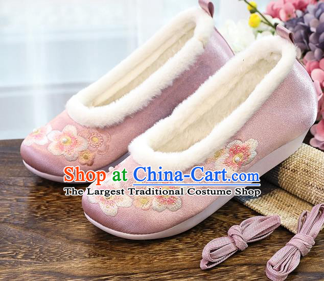 China National Embroidered Plum Blossom Shoes Traditional Pearls Shoes Handmade Ming Dynasty Winter Pink Shoes