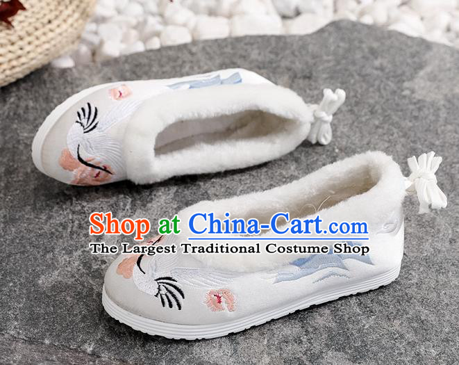 Chinese Traditional Folk Dance Shoes Woman Embroidered Crane Shoes National White Cloth Shoes