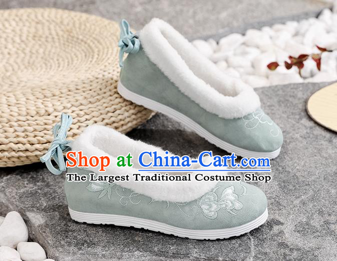 Chinese Woman Embroidered Shoes National Winter Light Green Cloth Shoes Traditional Folk Dance Shoes