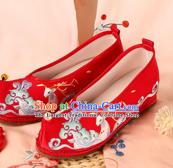 Chinese Hanfu Shoes Ancient Ming Dynasty Princess Shoes Embroidered Deer Red Satin Shoes Traditional Wedding Footwear