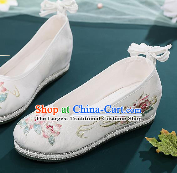 Chinese Embroidery Flowers Shoes Traditional Hanfu Shoes National Woman White Cloth Shoes