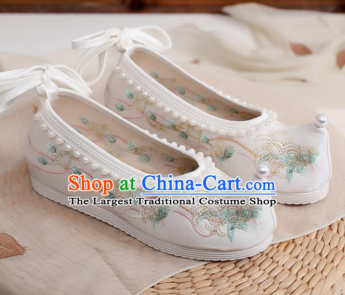 China Traditional Song Dynasty Princess Shoes Ancient Hanfu Shoes Embroidery Pearls Shoes