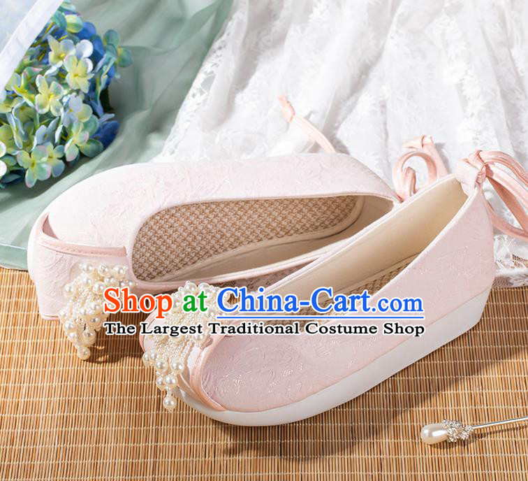 China Traditional Tang Dynasty Pink Cloth Shoes Ancient Princess Shoes Hanfu Pearls Toe Shoes