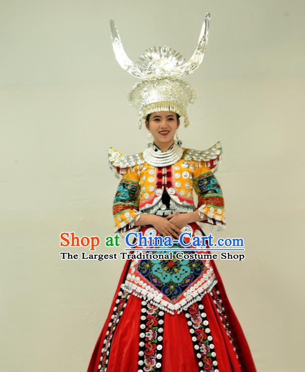 Chinese Hmong Minority Performance Dress Ethnic Dance Garment Outfits Miao Nationality Festival Clothing and Silver Headwear