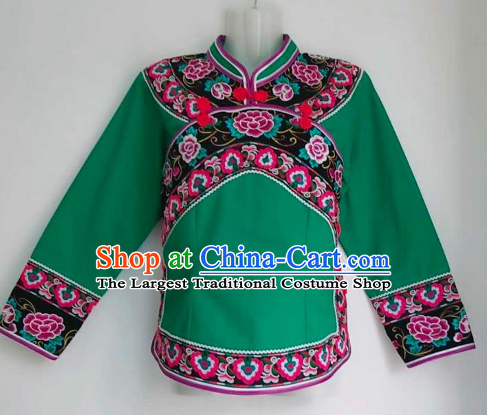 Chinese Puyi Nationality Green Blouse Ethnic Woman Top Garment Guizhou Bouyei Minority Embroidered Shirt Clothing