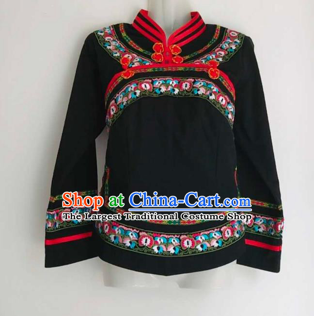 Chinese Puyi Nationality Black Blouse Guizhou Ethnic Top Garment Bouyei Minority Embroidered Shirt Clothing