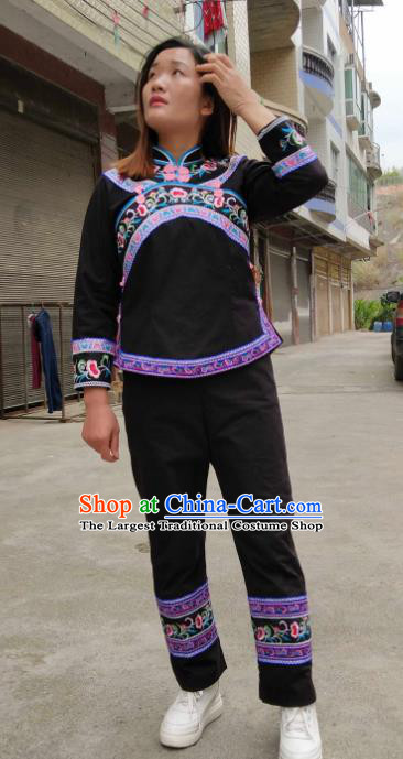 Chinese Guangxi Ethnic Female Clothing Traditional Zhuang Nationality Dance Embroidered Black Blouse and Pants Suits