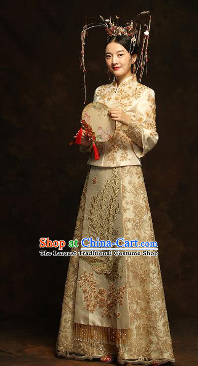 China Traditional Bride Costumes Wedding Toast Dress Classical Embroidered Phoenix Golden Xiuhe Suits