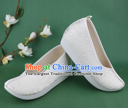 Chinese Ancient Princess Shoes White Brocade Shoes Traditional Ming Dynasty Hanfu Shoes