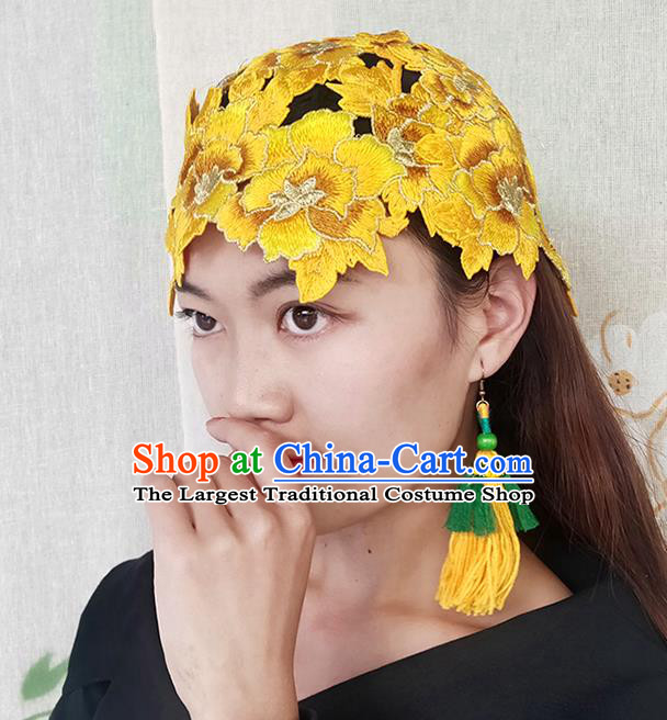 China Handmade Ethnic Folk Dance Headband Yunnan Minority Hair Clasp National Woman Embroidered Yellow Flowers Hat