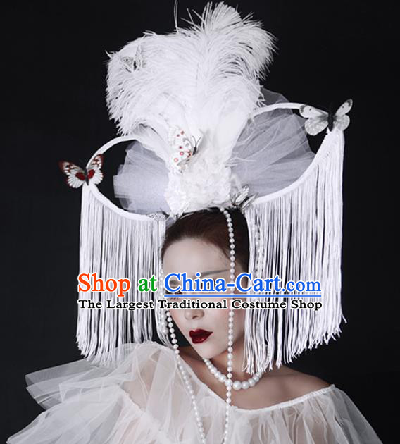 Top Halloween Cosplay Hair Accessories Catwalks White Butterfly Tassel Royal Crown Rio Carnival Feather Hair Clasp Brazil Parade Headdress