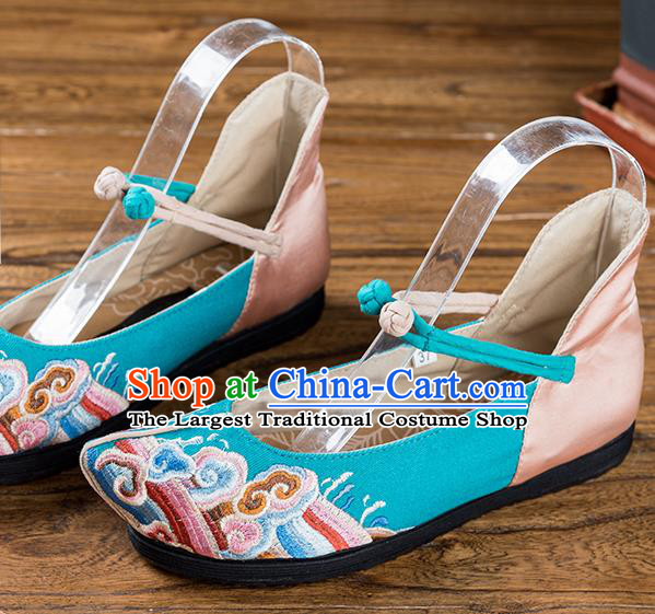 China Embroidered Blue Flax Shoes Handmade Woman Shoes Folk Dance Shoes National Old Beijing Cloth Shoes