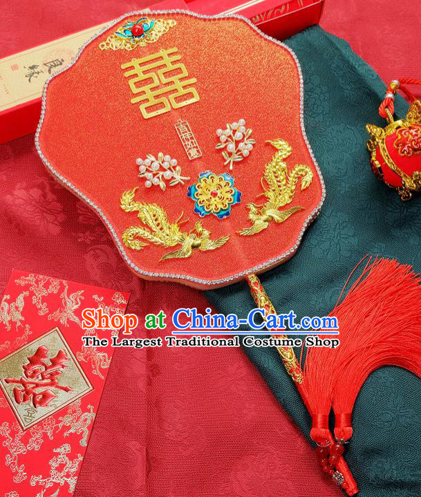 China Handmade Red Silk Fan Traditional Wedding Fan Bride Palace Fan Classical Dance Fan