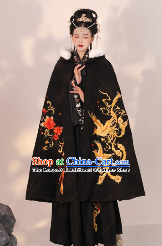 China Ancient Noble Woman Embroidered Phoenix Black Cape Traditional Hanfu Cloak Garment Ming Dynasty Imperial Concubine Historical Clothing