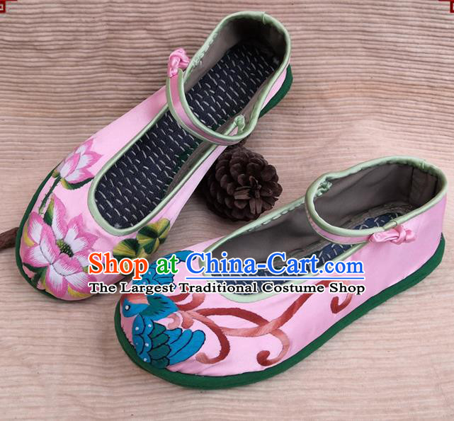 China Yunnan Embroidered Lotus Shoes Wedding Bride Shoes Handmade Ethnic Dance Shoes National Woman Pink Cloth Shoes