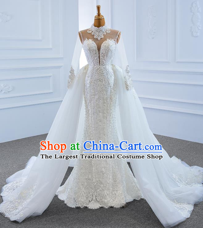 Custom Compere White Trailing Full Dress Catwalks Princess Costume Marriage Bride Clothing Vintage Embroidery Wedding Dress Luxury Formal Garment