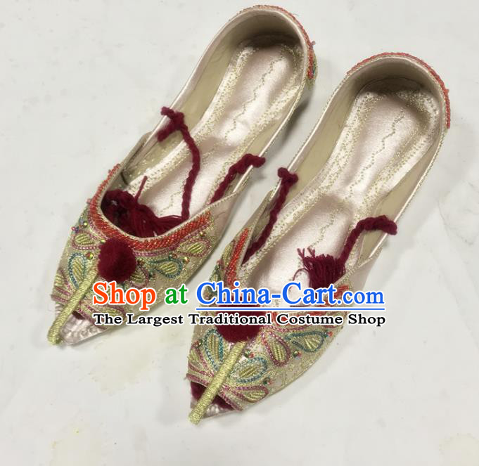 Handmade India Wedding Bride Shoes Folk Dance Shoes Indian Embroidery Champagne Leather Shoes Asian Female Shoes