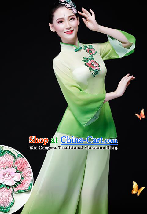 Chinese Traditional Women Group Dance Garment Costumes Yangko Performance Clothing Fan Dance Apparels Folk Dance Embroidered Mangnolia Green Uniforms