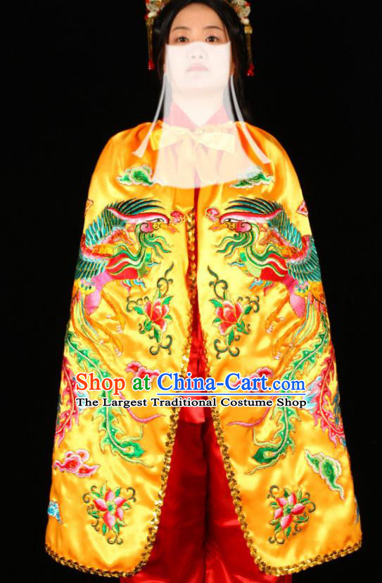 Chinese Traditional Cosplay Goddess Embroidered Yellow Cape Beijing Opera Swordswoman Garment Costume Peking Opera Actress Mantle